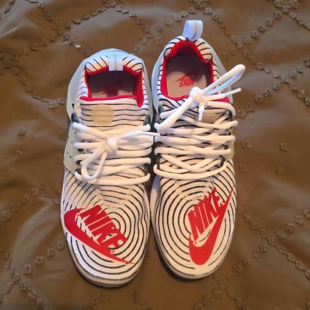 Nike Mens Sneakers - White with Red Accents